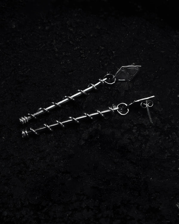 SPINE | Upright Instinct